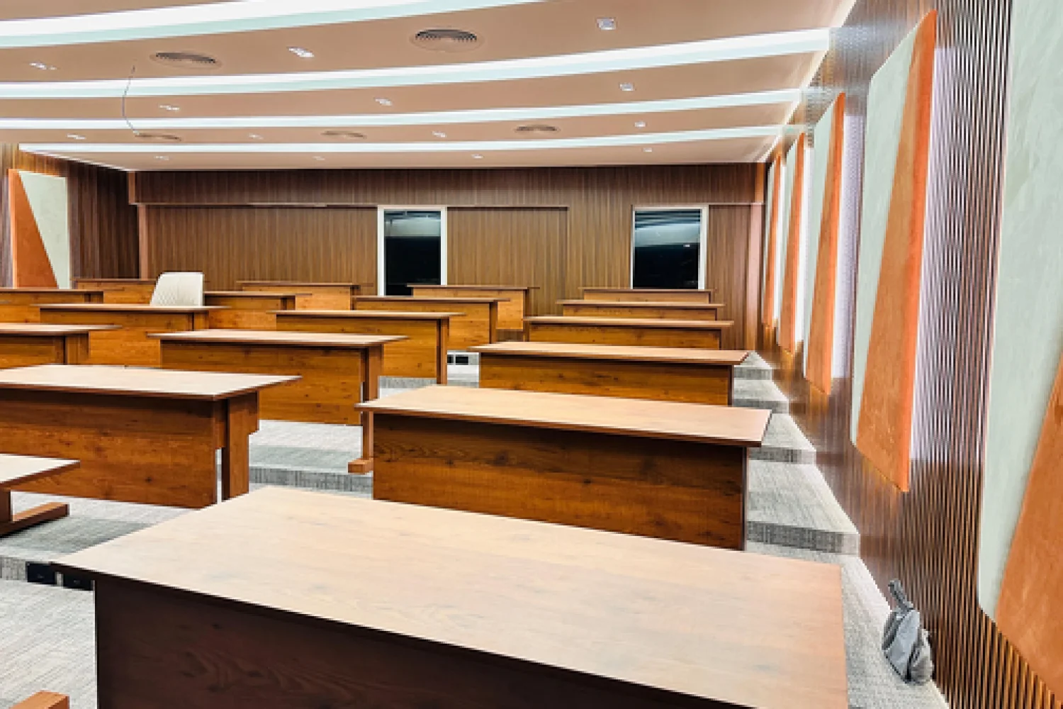 Img (1) 1008x756 504x378